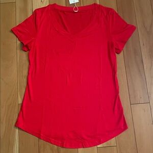 Women’s Red V-Neck Short Sleeve Top
